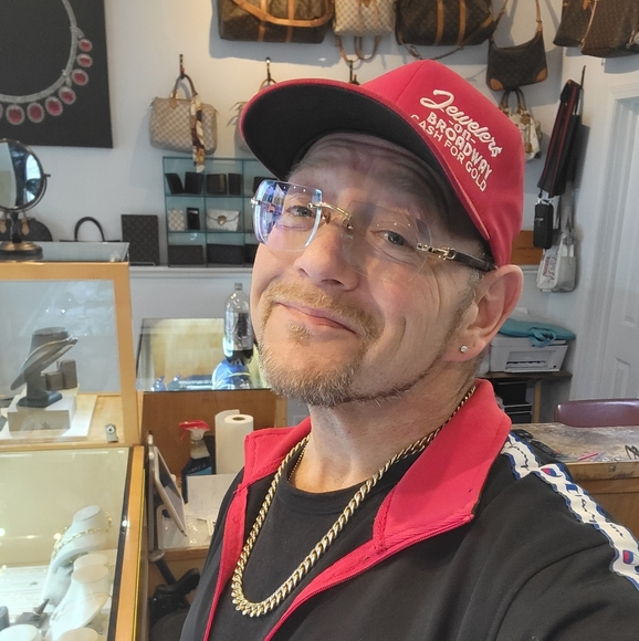 Meet your Posher, Chip - Picture 1 of 2